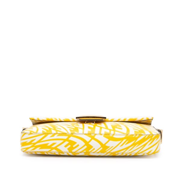 Pre-owned Fendi Sarah Coleman Zucca Coated Canvas 1997 Vertigo Baguette Yellow