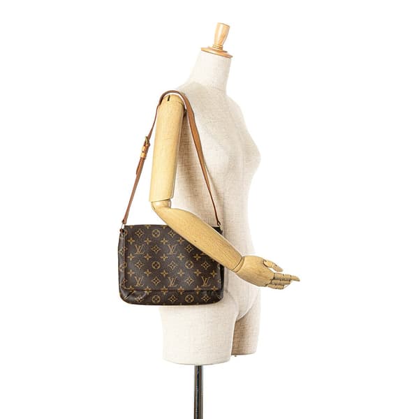 Pre-owned Louis Vuitton Monogram Musette Tango Short Strap Brown