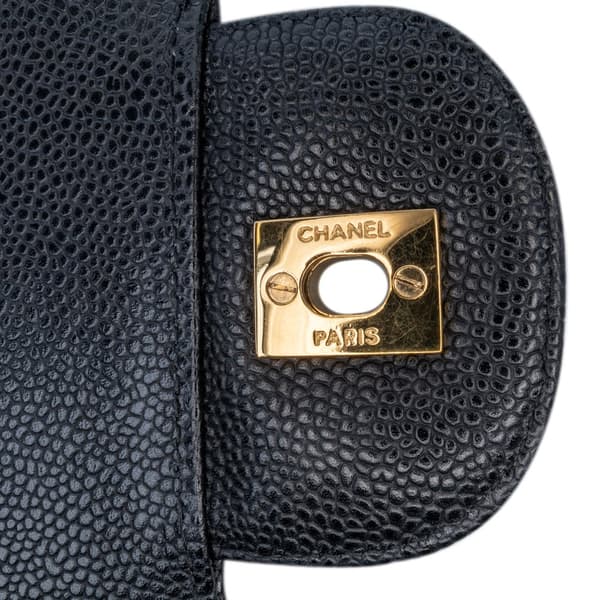 Pre-owned Chanel Maxi Classic Caviar Single Flap Black