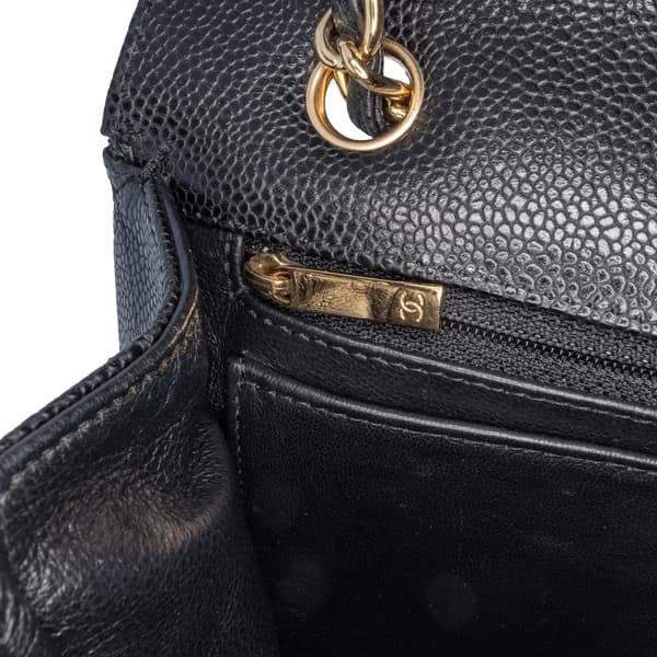 Pre-owned Chanel Maxi Classic Caviar Single Flap Black