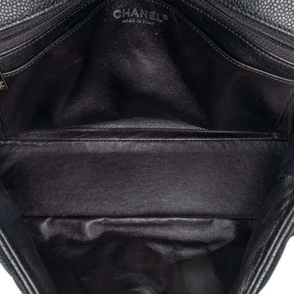 Pre-owned Chanel Jumbo Classic Caviar Single Flap Black