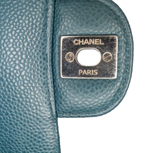 Pre-owned Chanel Medium Classic Chevron Caviar Double Flap Blue