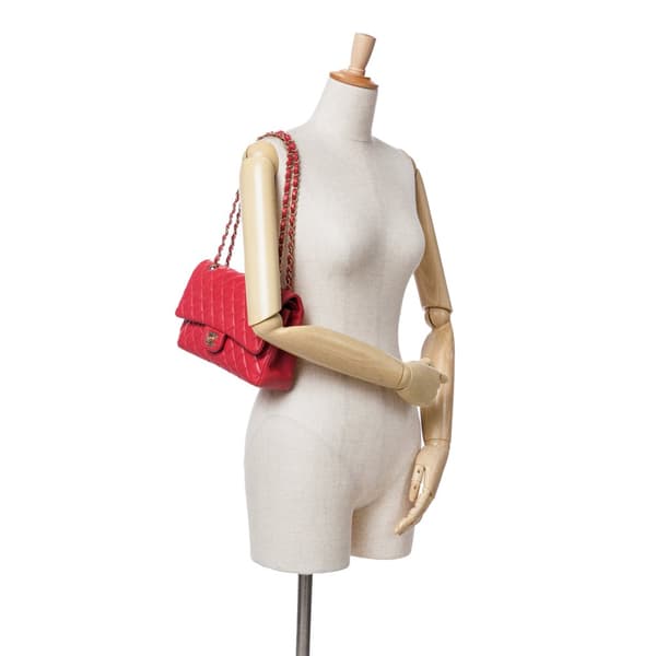 Pre-owned Chanel Medium Classic Lambskin Double Flap Pink