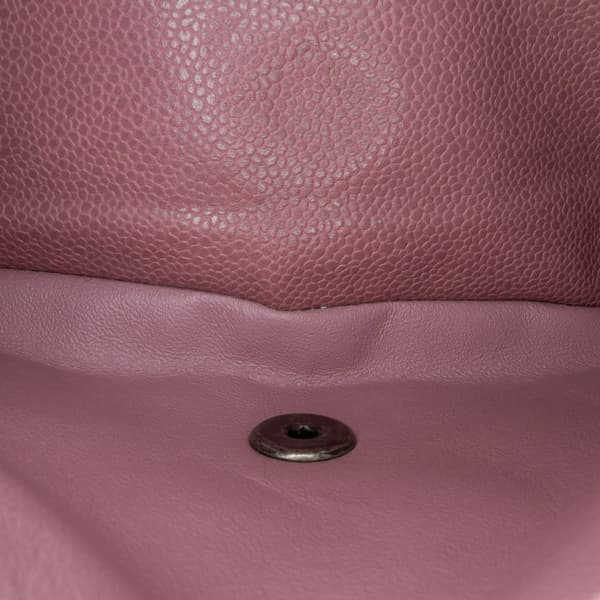 Pre-owned Chanel Jumbo Classic Caviar Double Flap Pink