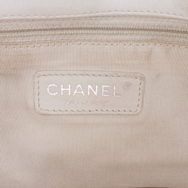 Pre-owned Chanel Jumbo Calfskin Canebiers Net Flap White