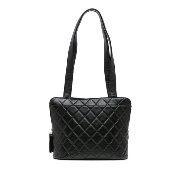Pre-owned Chanel Quilted Lambskin Shoulder Bag Black