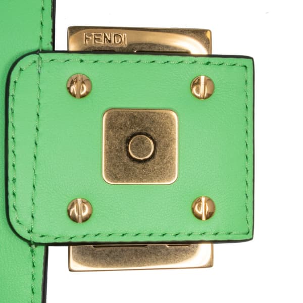 Pre-owned Fendi Zucca Embossed Leather Chain Midi Baguette Green