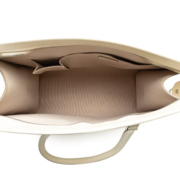 Pre-owned Louis Vuitton Epi Madeleine GM White