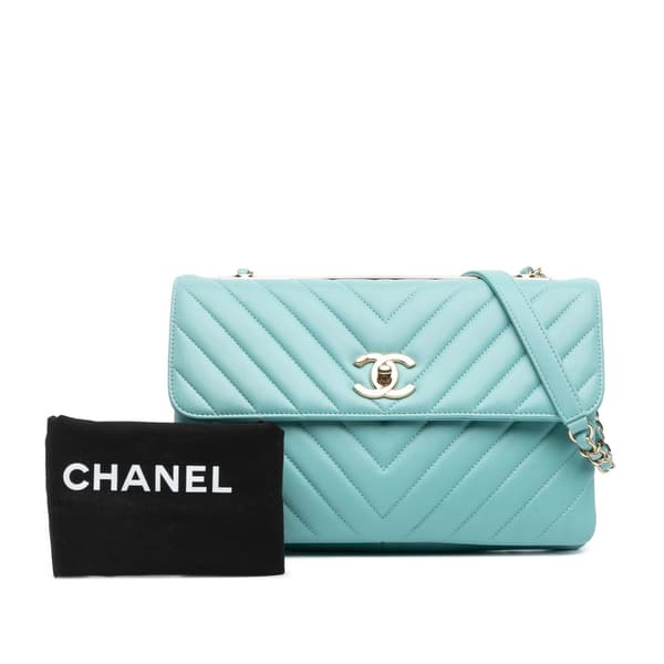 Pre-owned Chanel Chevron Lambskin Trendy CC Flap Blue