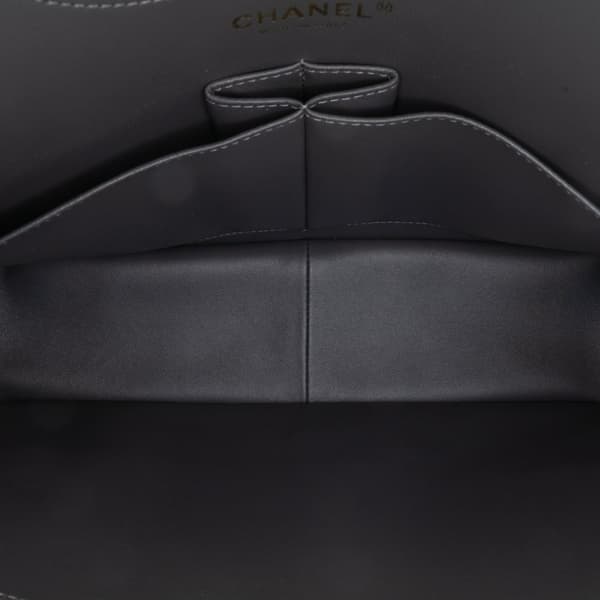 Pre-owned Chanel Jumbo Classic Caviar Double Flap Gray