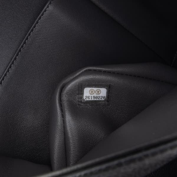 Pre-owned Chanel Jumbo Classic Caviar Double Flap Gray