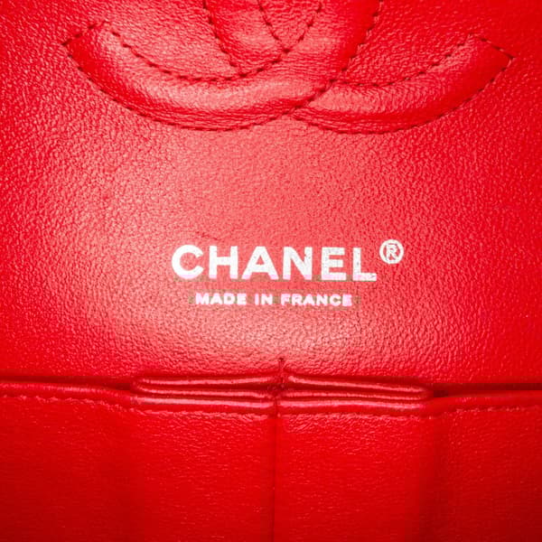 Pre-owned Chanel Medium Classic Chevron Caviar Double Flap Red