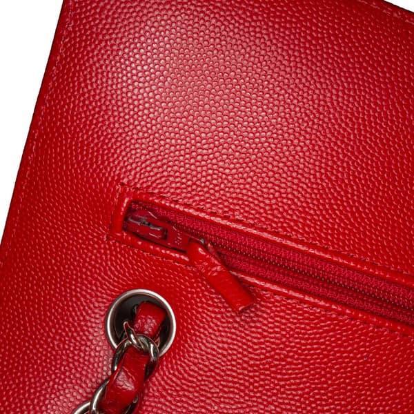 Pre-owned Chanel Medium Classic Chevron Caviar Double Flap Red