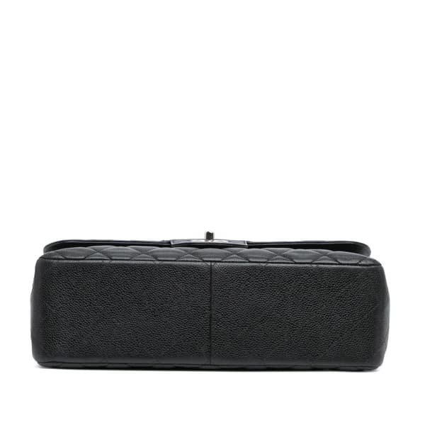 Pre-owned Chanel Jumbo Classic Caviar Double Flap Black
