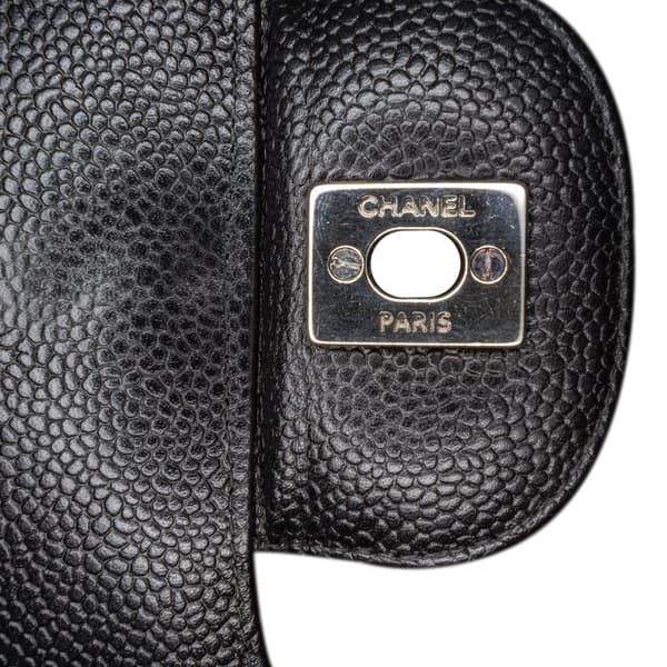 Pre-owned Chanel Jumbo Classic Caviar Double Flap Black