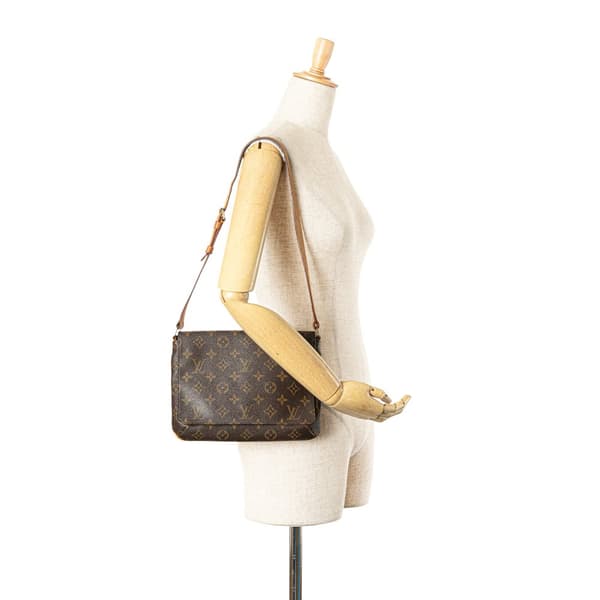 Pre-owned Louis Vuitton Monogram Musette Tango Short Strap Brown
