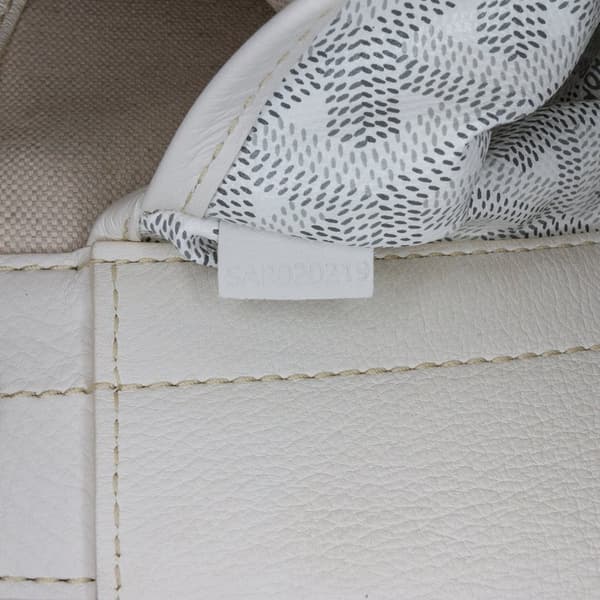 Pre-owned Goyard Goyardine Rouette PM White