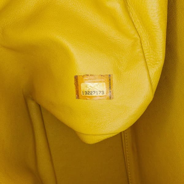 Pre-owned Chanel Jumbo Classic Caviar Single Flap Yellow