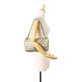 Pikkukuva 7 / 7: Pre-owned Chanel Medium Perforated Calfskin Reissue Drill Flap Gold