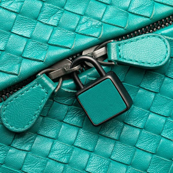 Pre-owned Bottega Veneta Nappa Intrecciato Cube Shoulder Bag Blue