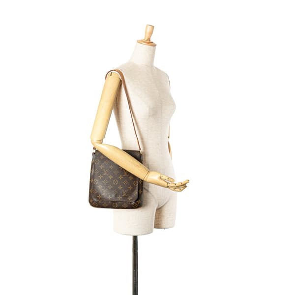 Pre-owned Louis Vuitton Monogram Musette Salsa Short Strap Brown