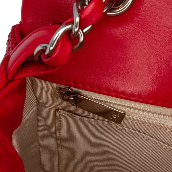 Pre-owned Chanel Medium Perforated Lambskin Punch Flap Red