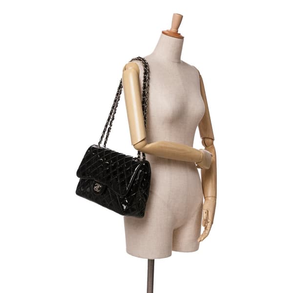 Pre-owned Chanel Jumbo Classic Patent Double Flap Black