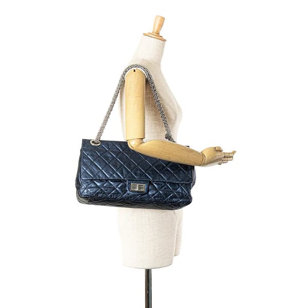 Pre-owned Chanel Reissue 2.55 Aged Metallic Calfskin Flap 226 Blue