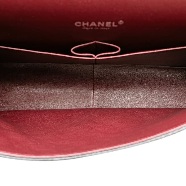 Pre-owned Chanel Maxi Classic Caviar Double Flap Black