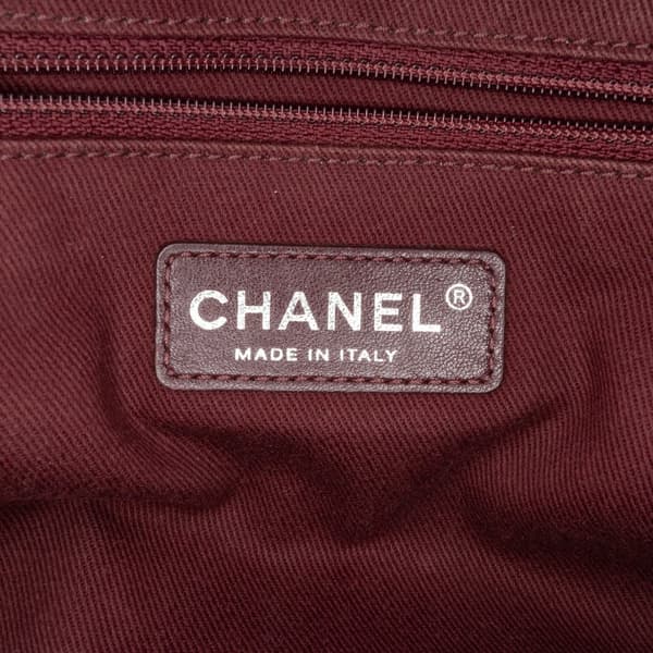 Pre-owned Chanel Paris Edinburgh Jumbo Calfskin Coco Sporran Flap Black