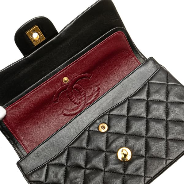 Pre-owned Chanel Small Classic Lambskin Double Flap Black