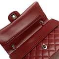Miniatyrbillede 8 af 10: Pre-owned Chanel Medium Classic Caviar Double Flap Red