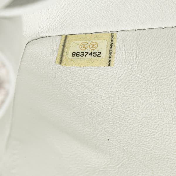 Pre-owned Chanel Medium Classic Tweed Double Flap White
