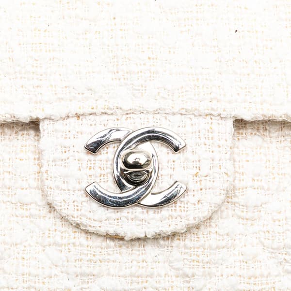Pre-owned Chanel Medium Classic Tweed Double Flap White