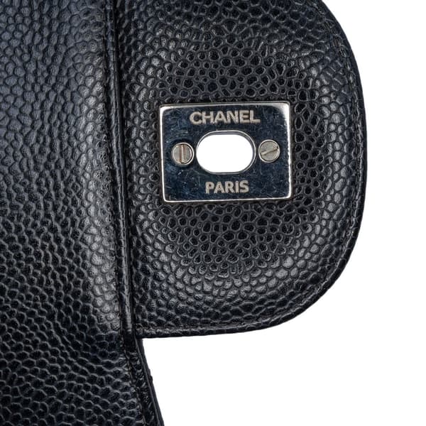 Pre-owned Chanel Jumbo Classic Caviar Double Flap Black