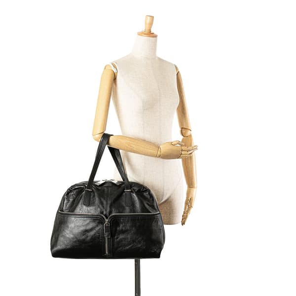 Pre-owned Fendi Leather Unzipped Shoulder Bag Black