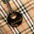 Miniatyrbillede 6 af 10: Pre-owned Burberry Haymarket Check Canvas Shoulder Bag Brown