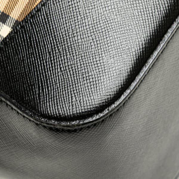 Pre-owned Burberry Haymarket Check Canvas Shoulder Bag Brown