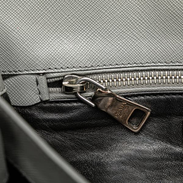 Pre-owned Prada Saffiano Soft Stitched Sound Lock Shoulder Bag Gray
