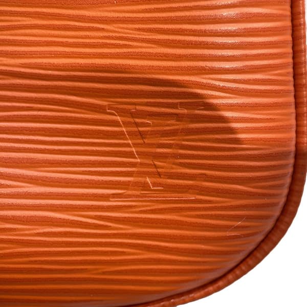 Pre-owned Louis Vuitton Epi Pochette Accessoires Orange