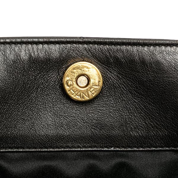 Pre-owned Chanel Quilted Lambskin Tassel Chain Shoulder Bag Black