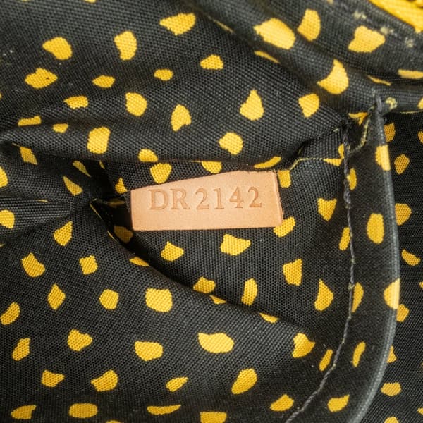 Pre-owned Louis Vuitton Yayoi Kusama Monogram Vernis Dots Infinity Pochette Accessoires Yellow