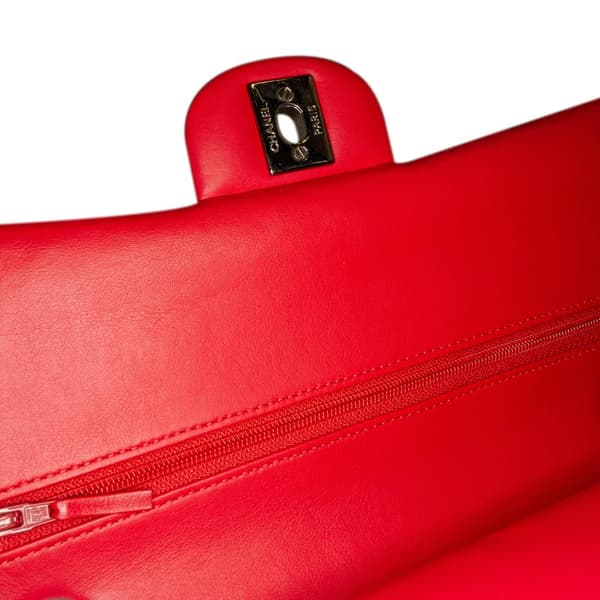 Pre-owned Chanel Medium Classic Patent Double Flap Red
