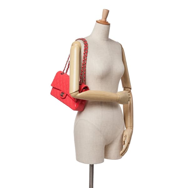 Pre-owned Chanel Medium Classic Patent Double Flap Red
