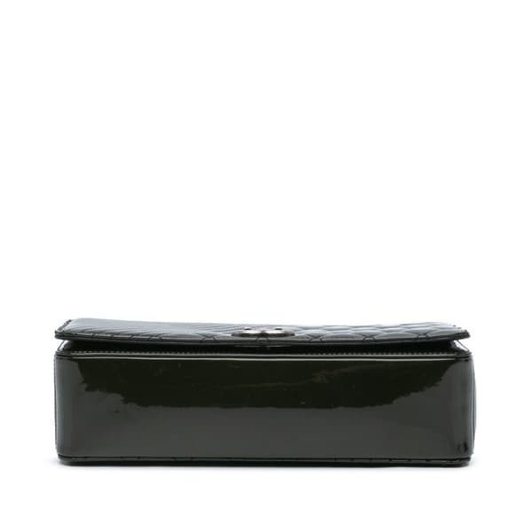 Pre-owned Chanel Medium Patent Coco Boy Flap Black