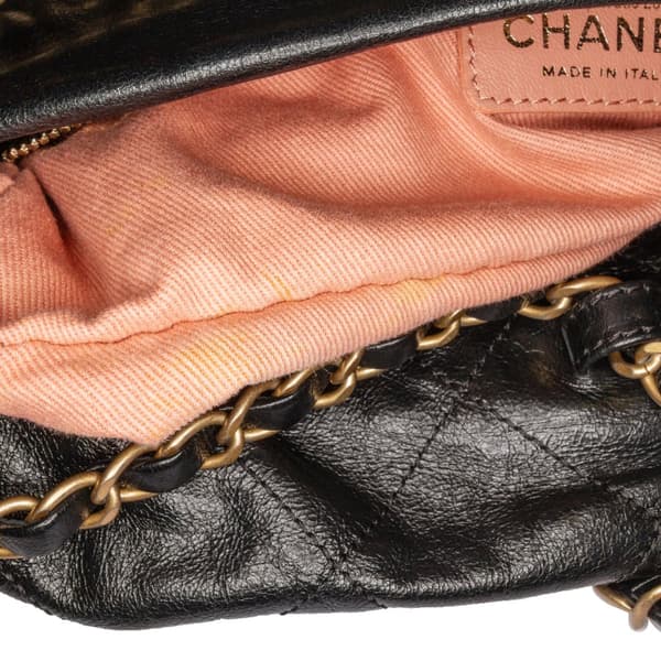 Pre-owned Chanel Quilted Calfskin Midnight Swim Baluchon Bag Black