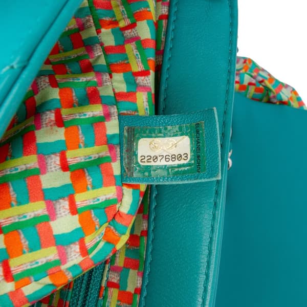 Pre-owned Chanel Paris-Seoul Medium Lambskin Coco Rain Flap Green