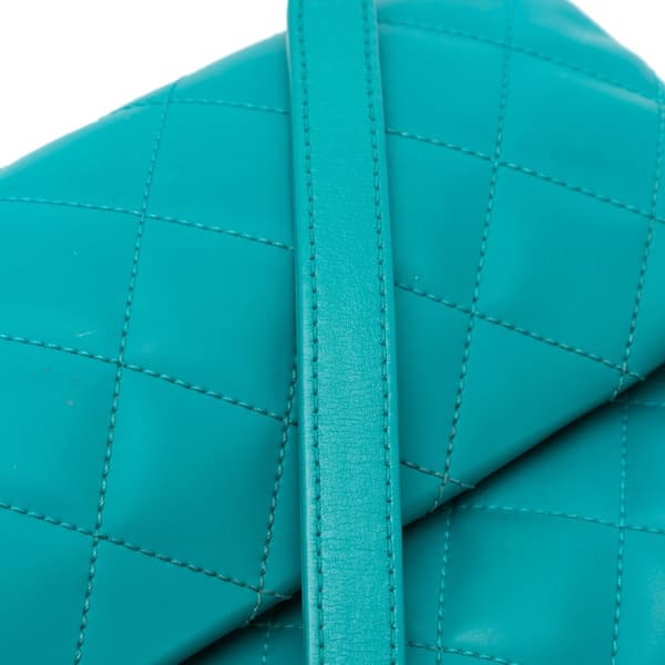 Pre-owned Chanel Paris-Seoul Medium Lambskin Coco Rain Flap Green
