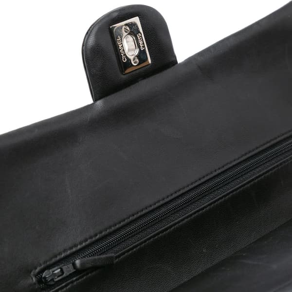 Pre-owned Chanel Medium Classic Patent Double Flap Black
