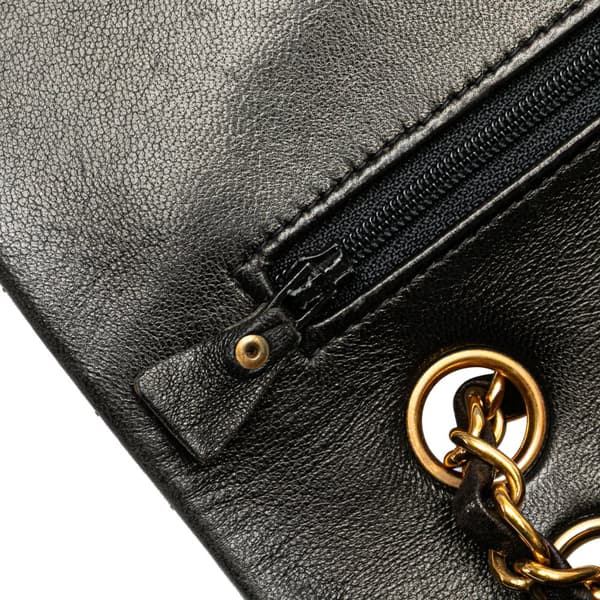 Pre-owned Chanel Medium Classic Lambskin Double Flap Black